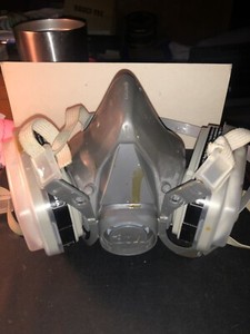 Vintage 3M PAINT SPRAY RESPIRATOR Dual Filter . MEDIUM 6300