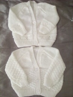 BNWOT 2 first size / newborn / baby / reborn cardigans white hand made.