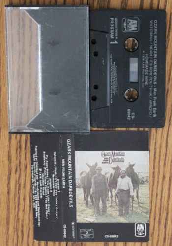 Ozark Mountain Daredevils - Hommes de la terre (cassette) livraison gratuite au Canada - Photo 1/2