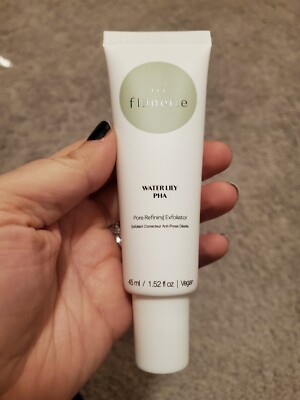 Flanerie Water Lily PHA Pore Refining Exfoliator 45 ml 1.52 oz Full Size 