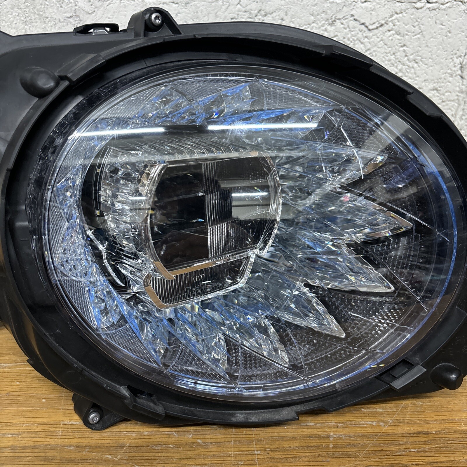 2020-23 BENTLEY FLYING SPUR LED RIGHT HEADLIGHT 3SE941006AB #2101