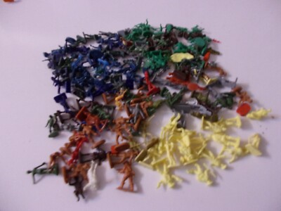 Figurines Piétons Kroneprintz – 54mm (Occasion, Sans Boîte)