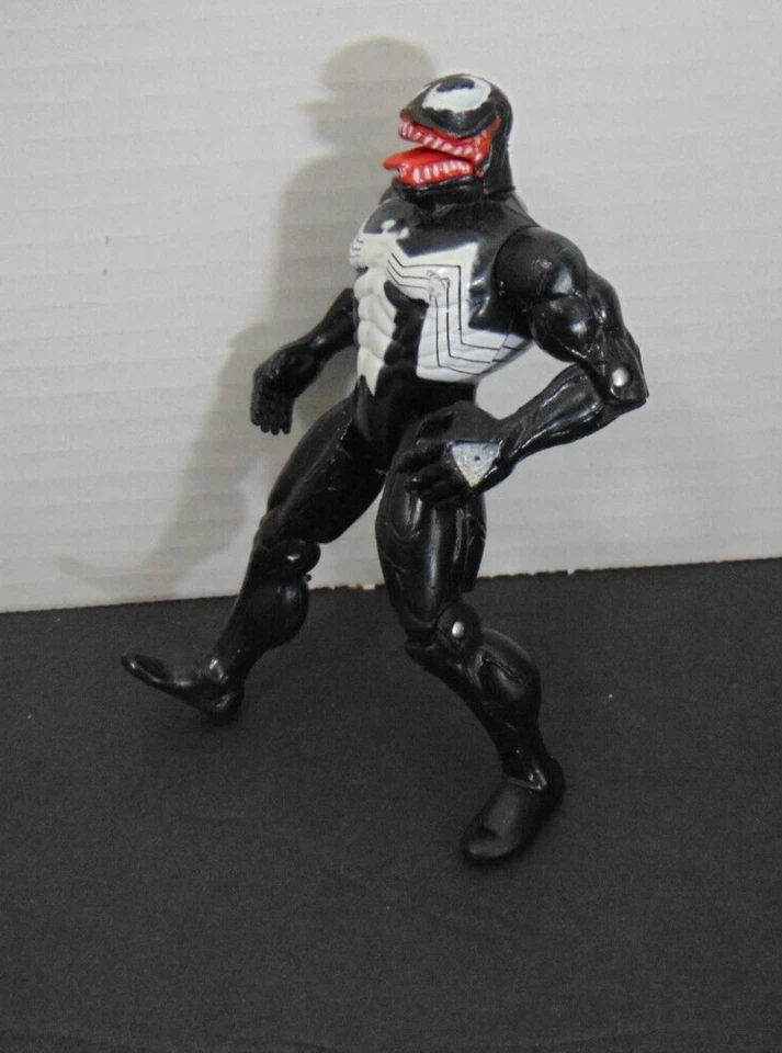 Marvel Legends Venom Monster Venom Wave Action Figure 1990's - Image 2 of 4