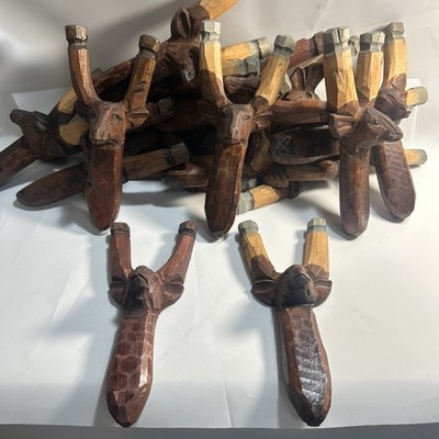 18 HAND CARVED WOODEN DEER FACE DESIGN SLINGSHOT