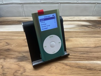 iPod Mini 2nd Gen 128GB New Battery Case Newly Refurbished Green Modded bundle