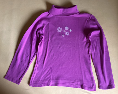 Rollkragenshirt alive gr. 140 lila mit Schneeflocken