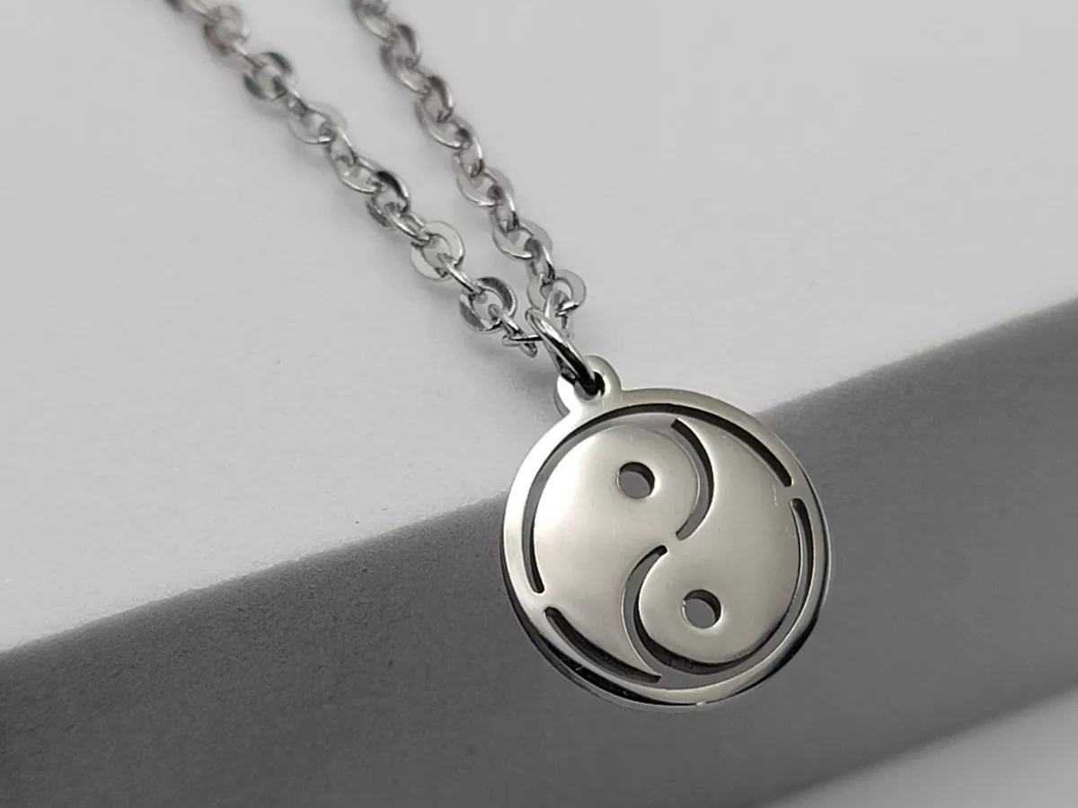 Yin yang necklace ebay clearance