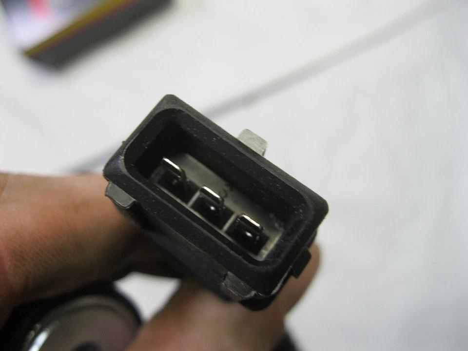 Airtex 5S2233 Front (Detonation) Knock Sensor Assembly Foto 4 de 4