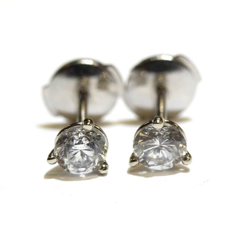 14k white gold .68ct round diamond Martini stud earrings Natural protector backs