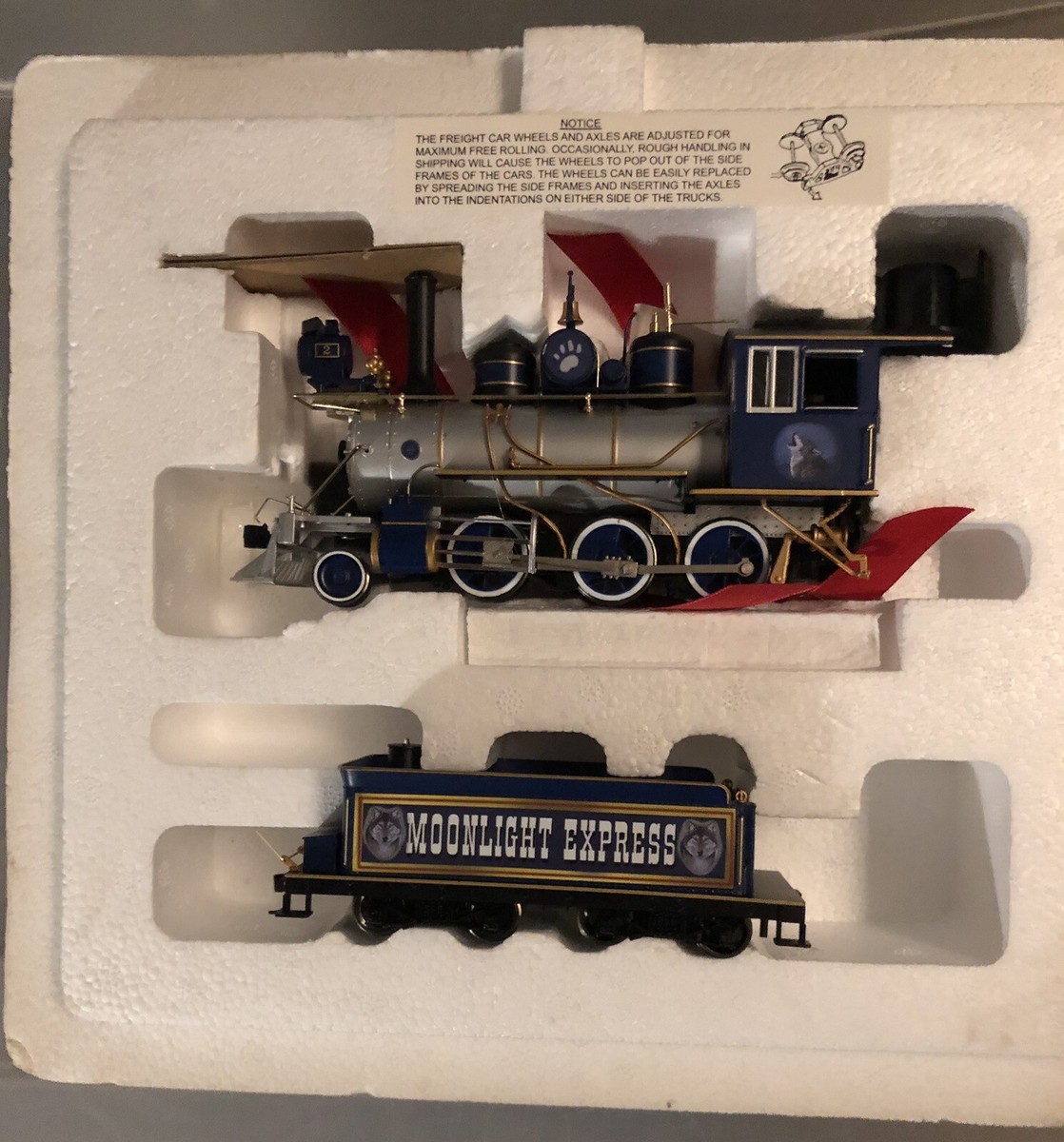 Hawthorne village Moonlight express wolf train set