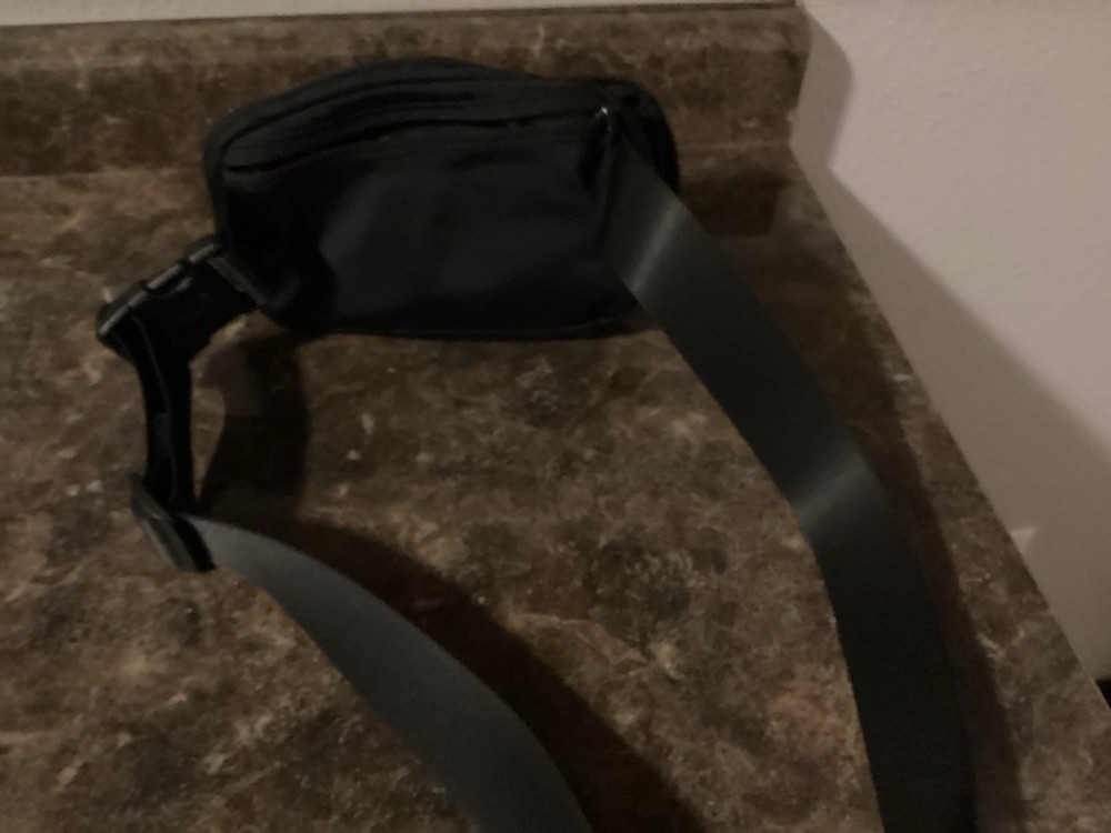Lululemon Black Belt Bag Preowned