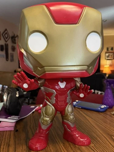 Funko Pop! Iron Man #02 Marvel Avengers End Game Mega 18" NO BOX