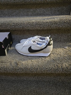 Women s Size 7 / Men s 5.5 - Nike LD 1000 Summit White Black  HF3227-100