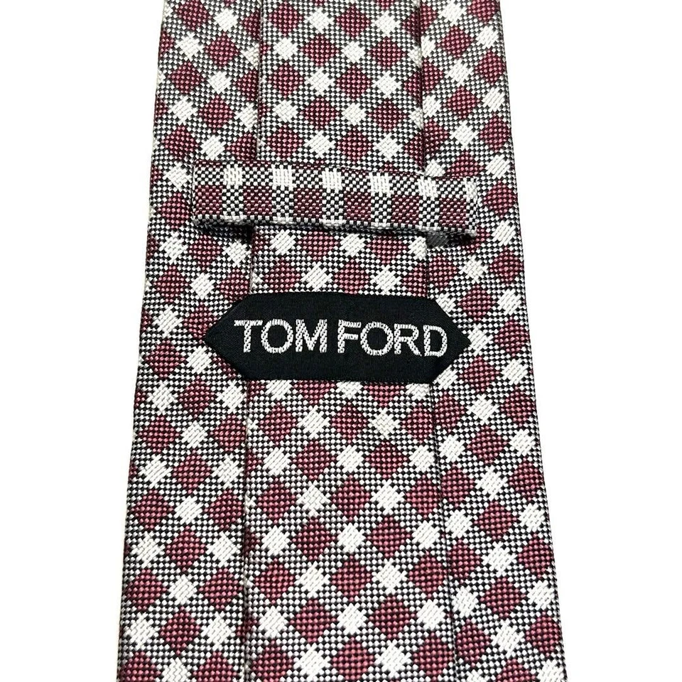 Corbata Tom Ford Rojo Blanco Cuadros 100% Seda Hecha en Italia Sin Usar Como Nueva Regalo Foto 3 de 4