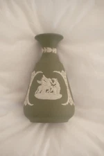 Vintage Wedgwood Jasperware Green Allegorical/Mythological Vase 5"