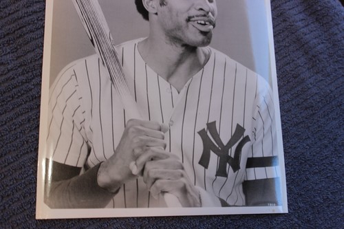 1980s Dave Winfield New York Yankees MLB baseball 8x10 photo - Picture 3 of 4