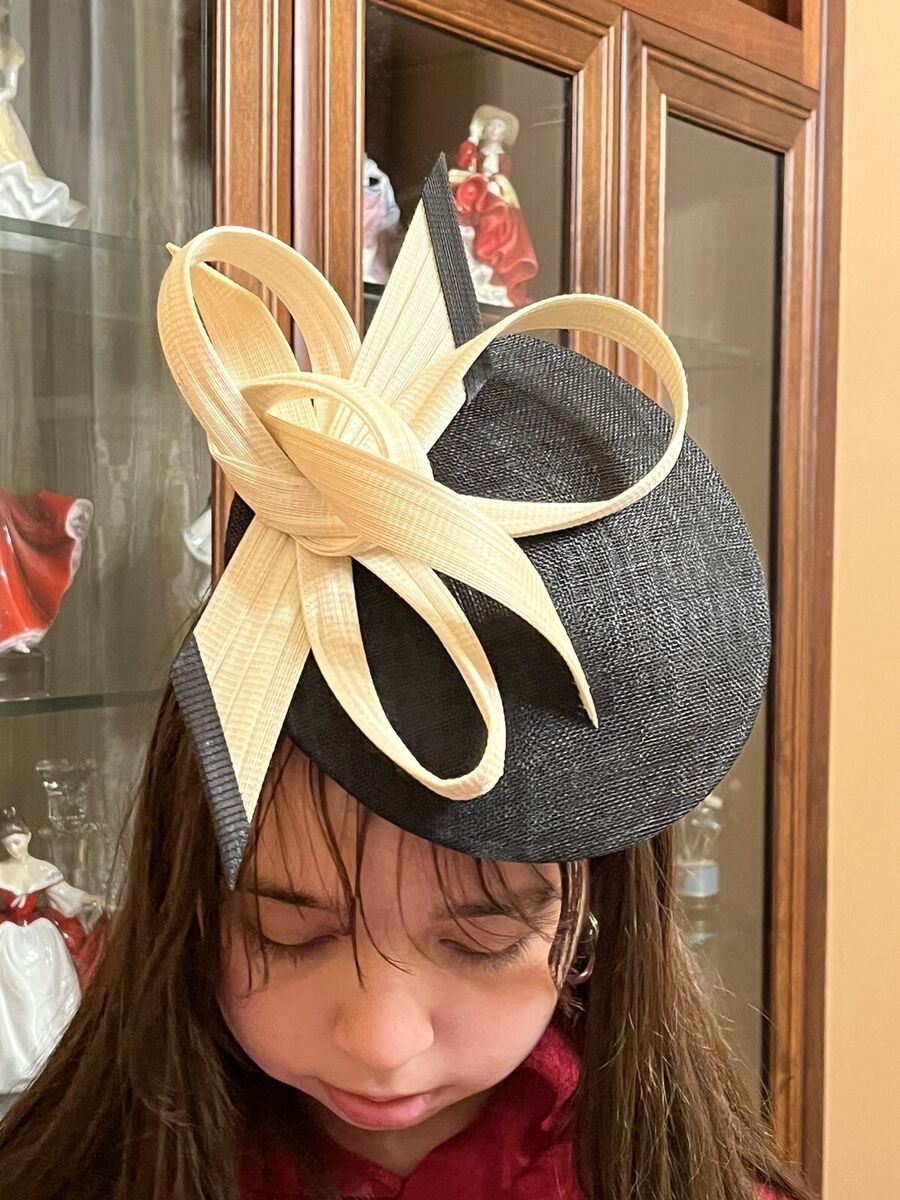 PHILIP TREACY London Fascinator Sinamay Hat Black Ivory Bow PHILIP TREACY London Fascinator Sinamay Hat Black Ivory Bow