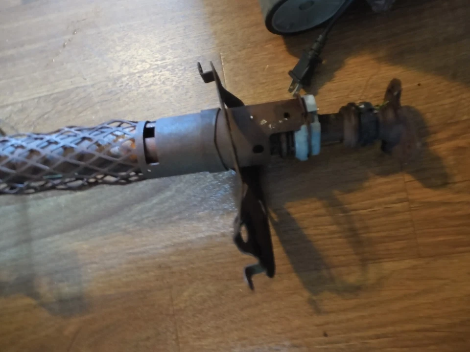 Chevrolet Impala Caprice GM 1967 cambio de piso columna de dirección solo columna OEM Foto 2 de 4