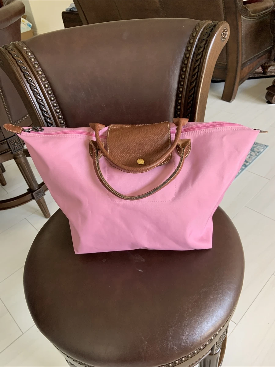 Longchamp Le Pliage Cosmetic Case - thoughts? Useful? Gimmick? : r/handbags