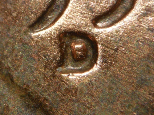 HIGH GRADE MINT ERROR 1951-D  LINCOLN WHEAT CENT OMM#1  FS#511  AU/RB