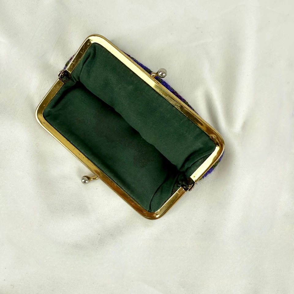 Vintage Wool Coin Purse Woven in Wales Blue and Green Geometric Cross Kiss Lock - Image 3 of 4