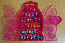 Hatchimals CollEGGtibles-Collector s Case with 37 Hatchimals Inside