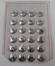 Lot 24 Boutons anciens en métal sur plaquette d'origine - Mercerie vintage