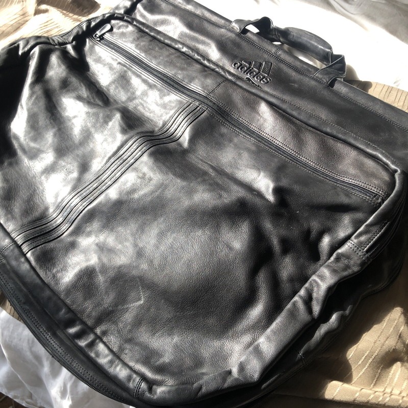 Addidas Black Butter-soft Leather Bi-Fold Airplane Travel Garment Bag + Wallet