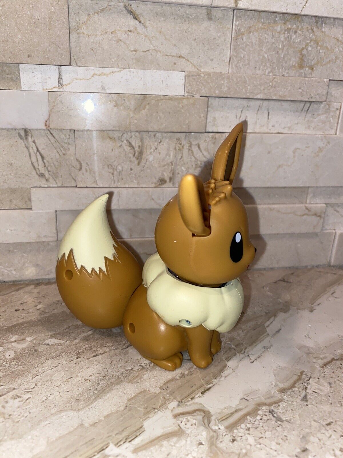 Pokemon Eevee Elétrico My Partner Electronic Play&Discover