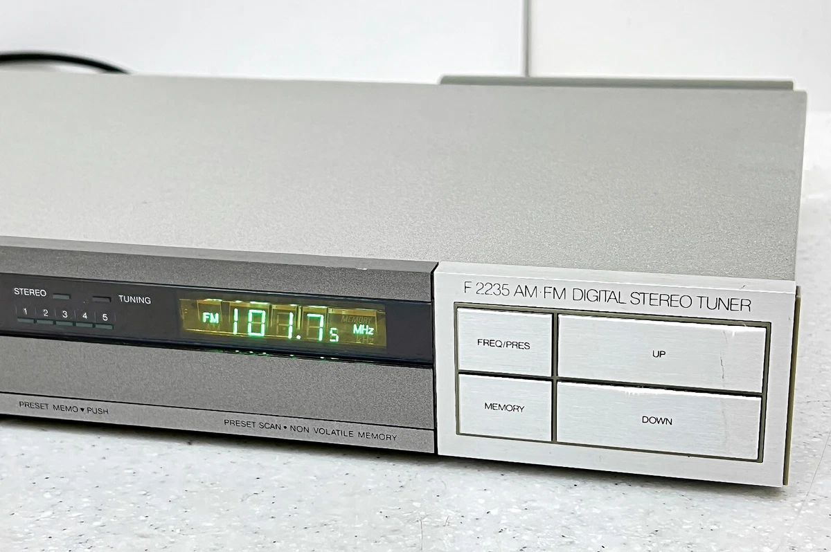 Philips F2235 Sintonizador estéreo digital FM-AM de primera clase excelente estado + ¡1 año de garantía!!