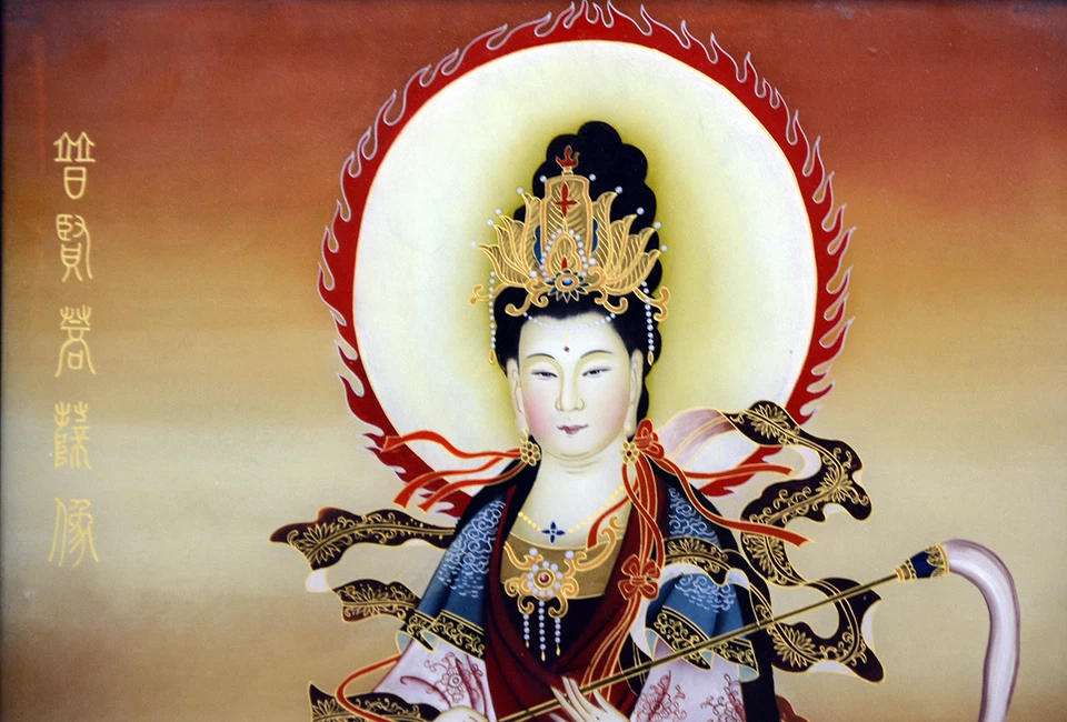 Superb Vintage Chinese Buddhist Reverse Glass Painting Wall Hanging Plaque - Image 2 of 4