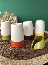 4 coquetiers + cuillère à oeuf TUPPERWARE vintage