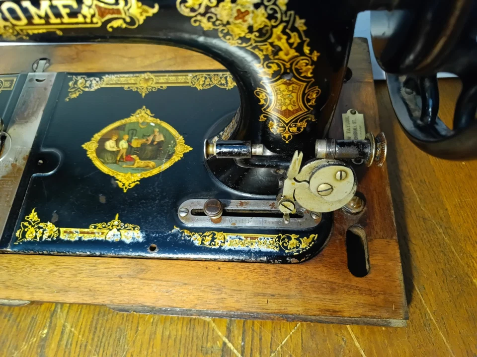 Vintage Hand Crank Sewing Machine Manual New Home Head Only UNTESTED  - Image 4 of 4