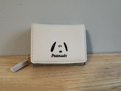 Peanuts Snoopy Embroidered Wallet With Coin Holder
