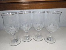 Set Of 4 Libbey Arby’s Winter Snow Scene Trees Frosted Wine Glasses Goblets