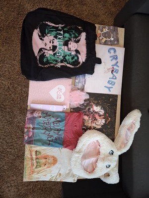 Melanie Martinez Offical Trilogy Tour Merchandise (VB)