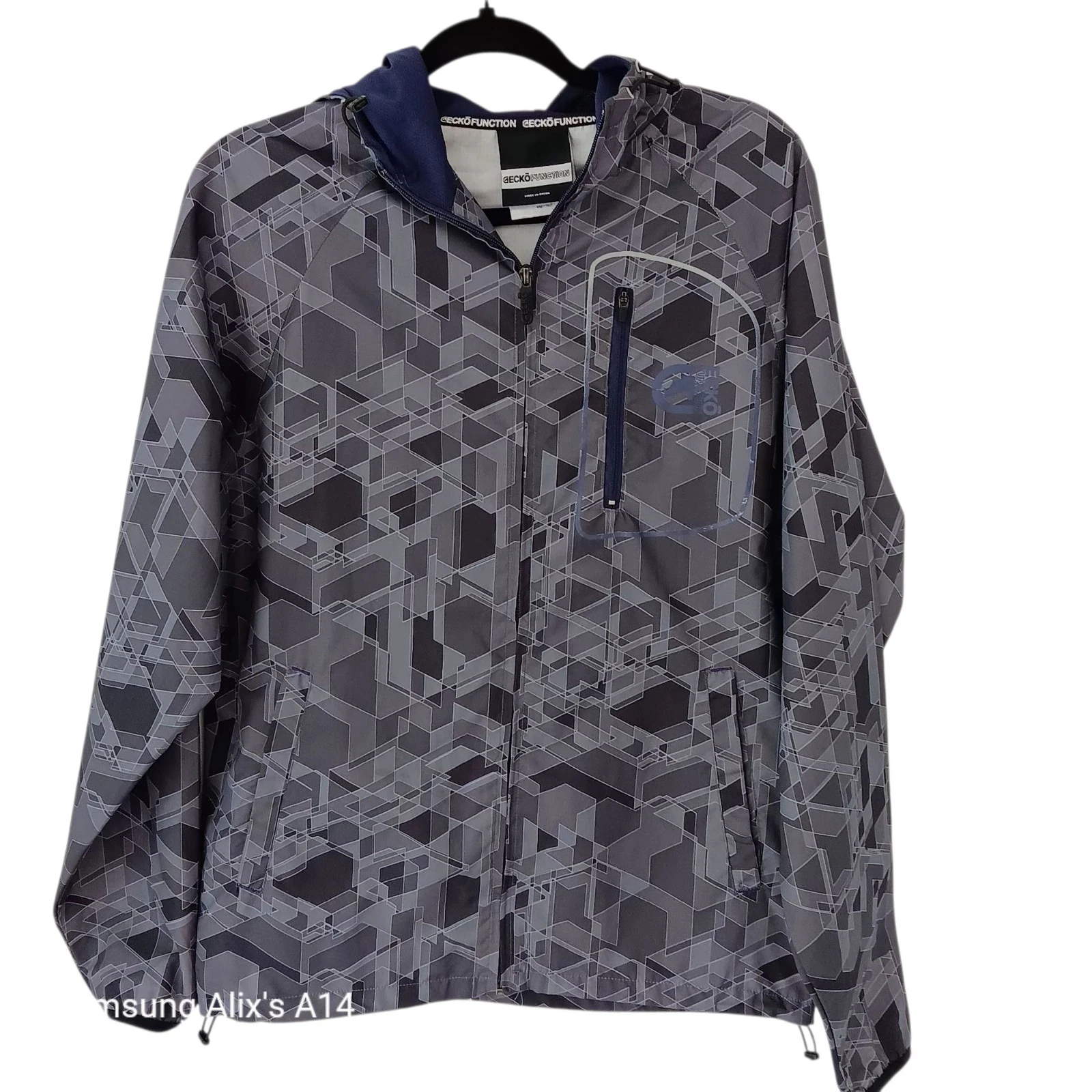 ECKO Function Men’s Windbreaker Jacket S Gray Zip Pocket Lightweight Hooded
Opens in a new window or