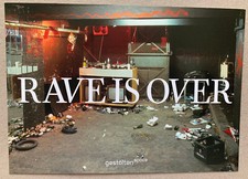 Postkarte Rave Is Over gestalten space Martin Eberle Arises Berlin 2011