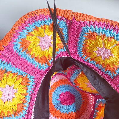 NEW Colourful Pink Barbiecore Beach Vacation Floral Straw  display picture 3