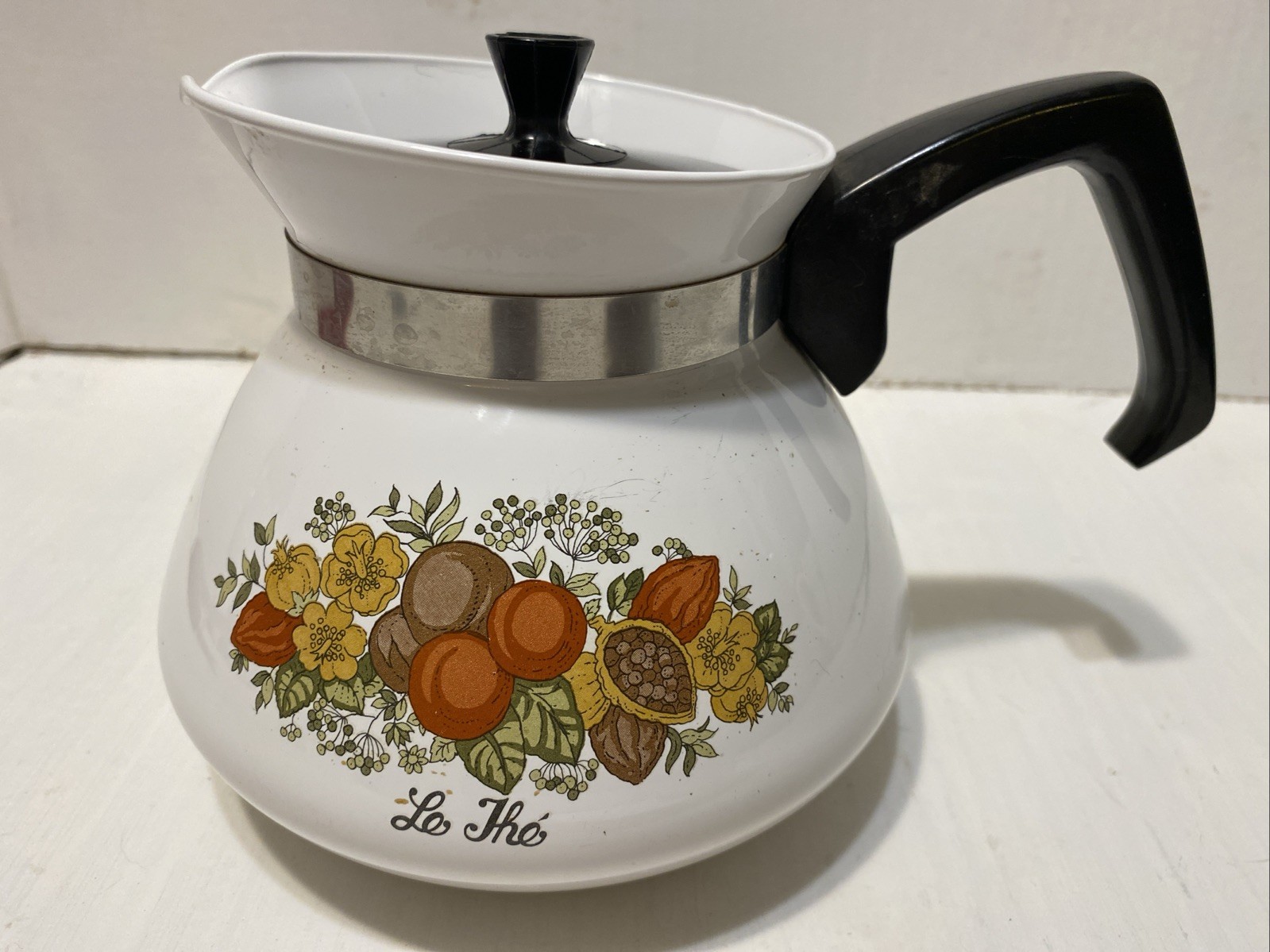 Vintage Corning Ware 6 Cup Coffee / Tea Pot P-104-8 Spice of Life with Lid