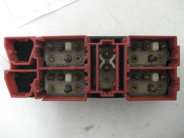 INTERRUPTOR DE JANELA Volvo 740 1989 89 53717 - Imagem 2 de 4