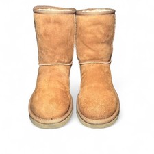UGG Australia Classic Short Chestnut Suede Sheepskin Boots Women s Size 8