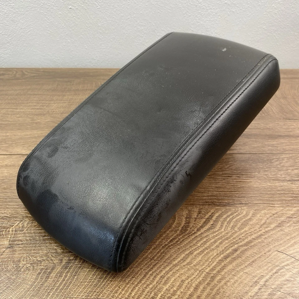 Chevy Trailblazer GMC Envoy 2002-2009 consola central reposabrazos tapa cuero negro Foto 3 de 4