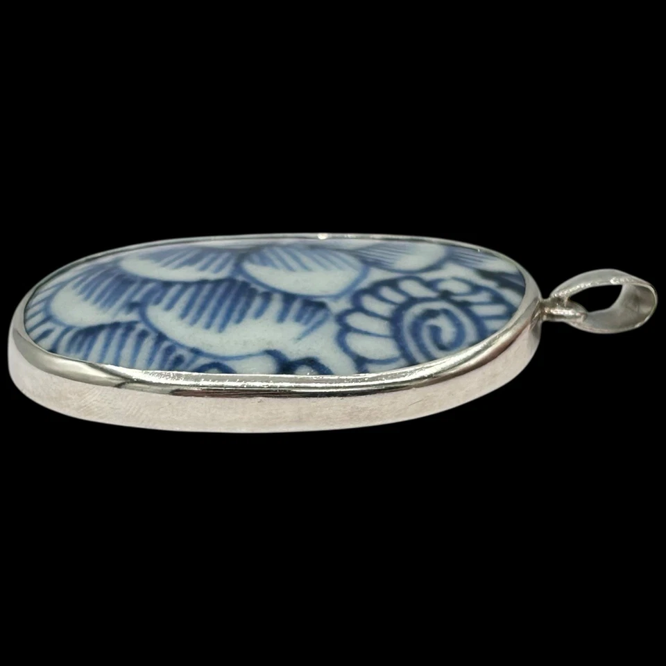 Antiguo colgante grande de porcelana china de plata de ley de la dinastía Ming Foto 3 de 4