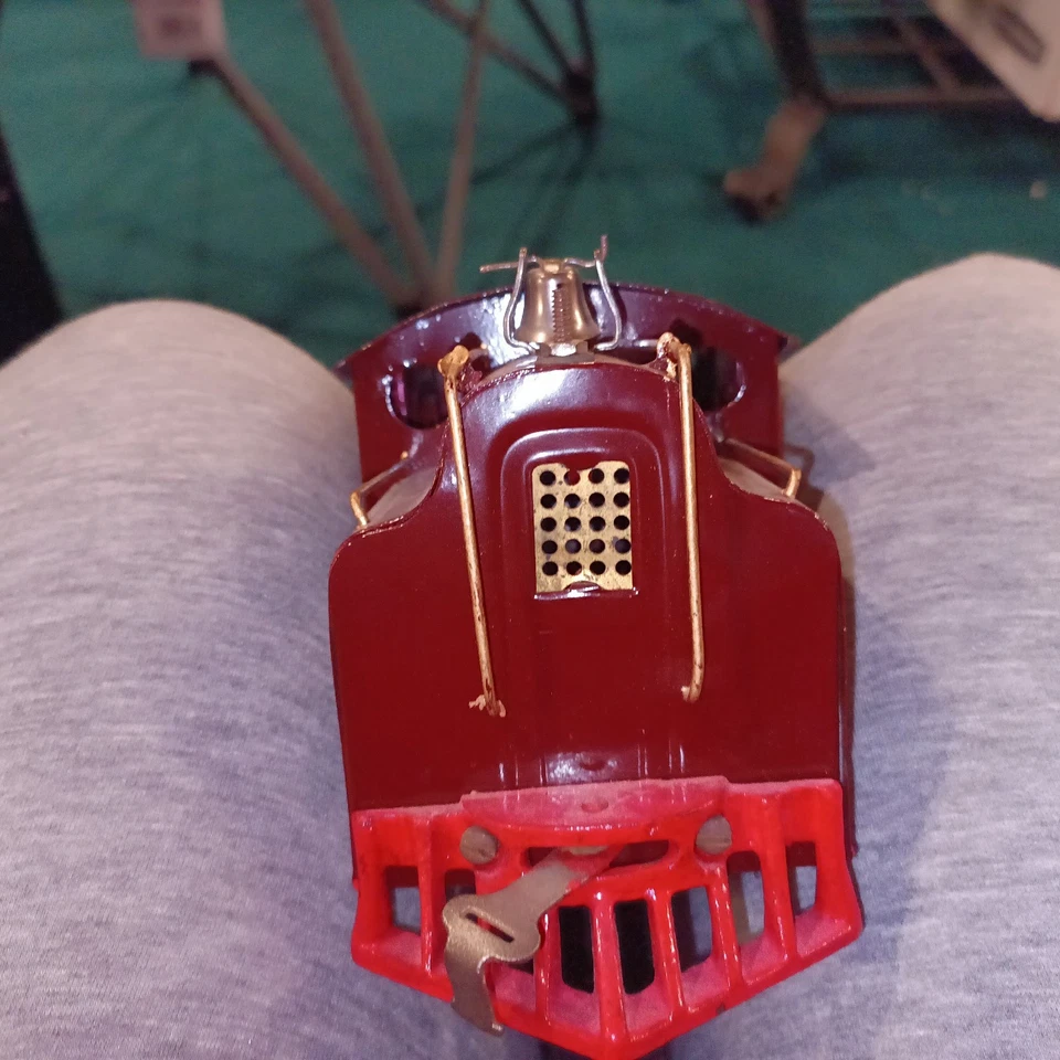 Lionel 33 Standard gauge prewar locomotive Square body Maroon - Image 3 of 4