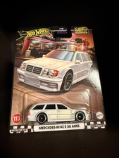 Hot Wheels Boulevard Mercedes-Benz E 36 AMG (white)