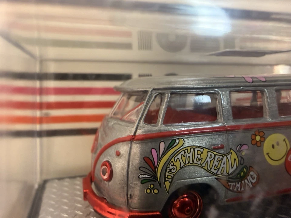 M2 1958 VW Microbus 15 Window Coca-Cola Super Raw Chase 1 of 250 – Ultra Rare - Image 3 of 4