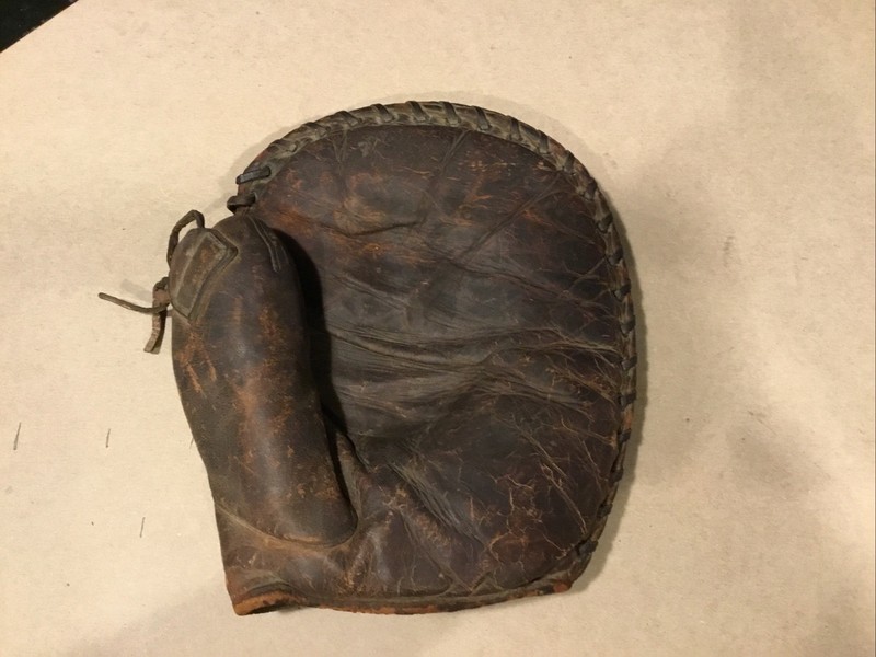 Vintage 3 Baseball Glove Collection Catchers Mit, Fielders Glove, First Base Mit