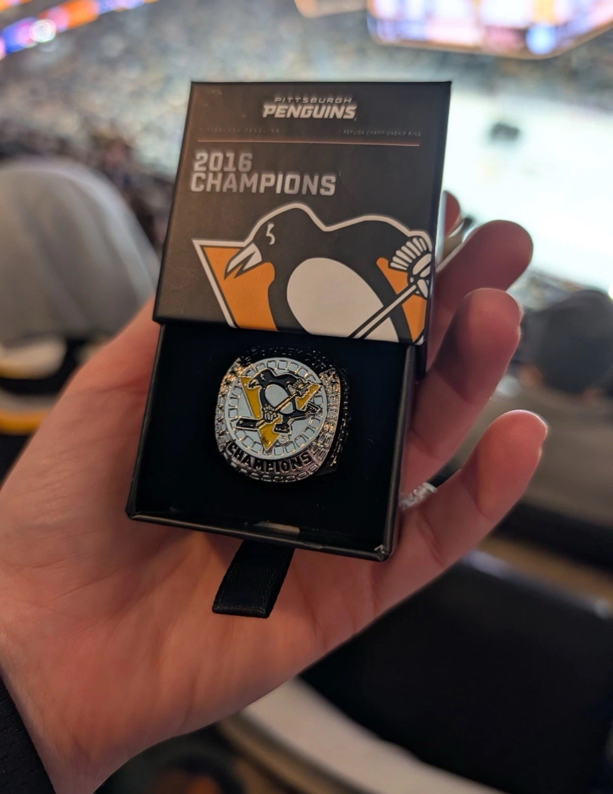 2025-26 Pittsburgh Penguins 2016 Stanley Cup Champions REPLICA RING 1/31/26 SGA