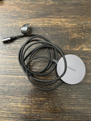 UGREEN Magnetic Wireless Charger for iPhone/Airpods Grey PREOWNED